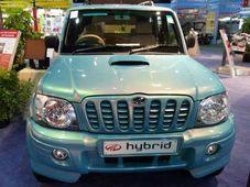 హైబ్రిడ్ వెర్షన్ స్కార్పియోను ప్రవేశపెట్టేందుకు మహీంద్రా ప్లాన్స్