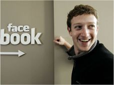 మార్క్ జుకెర్‍‌బర్గ్‌కు ఫోక్స్‌వ్యాగన్ కానుక; ఎందుకిచ్చిందో తెలుసా?