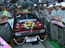 ఇదే చివరి మారుతి 800: ఉత్పత్తి నిలిపివేత, అందుబాటులో స్పేర్ పార్ట్స్