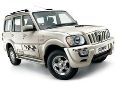 ఈకోస్పోర్ట్, డస్టర్ దుమ్ము దులిపిన మహీంద్రా స్కార్పియో