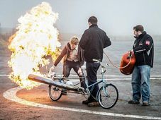 ప్రపంచంలో కెల్లా అత్యంత వేగవంతమైన, ప్రమాదకరమైన సైకిల్