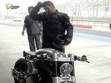 రాంచీలో సూపర్‌బైక్ షోరూమ్‌ను ఓపెన్ చేయనున్న ధోనీ