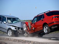 మన రోడ్లపై ప్రతి ఐదు నిమిషాలకు ఒకరు మృతి!