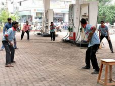 గ్రేట్ న్యూస్.. 7 ఏళ్ల తర్వాత తగ్గనున్న డీజిల్ ధర!?