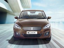 మారుతి సుజుకి సియాజ్ ఫీచర్లు, స్పెసిఫికేషన్లు మరియు వివరాలు