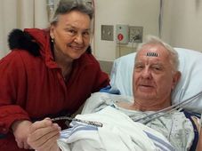 51 ఏళ్లుగా శరీరంలో కార్ టర్న్ సిగ్నల్‌తో..