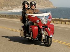 ఇండియన్ రోడ్‌మాస్టర్ విడుదల; ధర, ఫీచర్లు, స్పెసిఫికేషన్లు