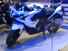 శ్వేత విప్లవం సృష్ఠించనున్న బజాజ్ పల్సర్ ఆర్‌‌‌‌‌‌‌‌‌‌‌యస్200