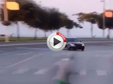 భామ్మను భయపెట్టిన ఢ్రిఫ్టింగ్ చేస్తున్న బిఎమ్‌డబ్ల్యూ ఎమ5