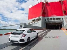 2017 హోండా సివిక్ హ్యాచ్‍‌బ్యాక్ రహస్య ఫోటోలు మరియు సాంకేతిక వివరాలు