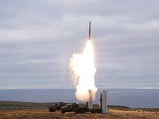 ప్రపంచాన్ని వణికించిన రష్యన్ మిస్సైల్స్ కొనుగోలు చేస్తున్న ఇండియా