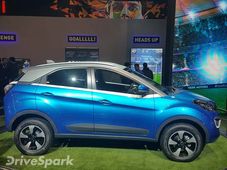 దేశీయ పరిజ్ఞానంతో బలమైన ప్యాసింజర్ కార్ల తయారీ సంస్థగా అవతరణకు శ్రీకారం