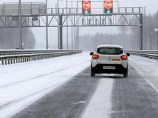 ఢిల్లీ నుండి ప్యారిస్ వరకు 19,000కిమీల పాటు రెనో క్విడ్ నాన్ స్టాప్ ట్రిప్