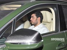 అంబానీ కుమారుడి కారులో గడియారం విలువే 1.95 కోట్లు! ఇక ఈ కారు ధర ఎంతో మీరే చూడండి