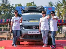 24 దేశాల మీదుగా 70 రోజుల పాటు కోయంబత్తూర్ నుండి లండన్‌కు ముగ్గురు మహిళల రోడ్ ట్రిప్