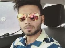 కొత్త కారుతో పట్ట పగలు, ఢిల్లీలో, మెరుపు వేగంతో రెచ్చిపోయిన క్రికెటర్ రిషభ్ పంత్