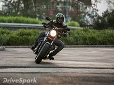 రూ. 13.9 లక్షల ఖరీదైన మోటో గుజ్జి వి9 బాబర్ ఫస్ట్ రైడ్ రివ్యూ