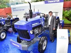 మహీంద్రా నుండి ట్రాక్‌స్టార్ బ్రాండ్ పేరుతో కొత్త ట్రాక్టర్లు