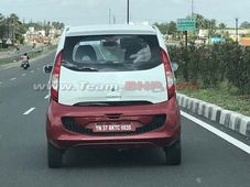 మళ్లీ రోడ్డెక్కిన టాటా నానో: కారణం ఇదే...!!