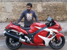 హీరో ఎక్స్‌ట్రీమ్ బైకును సుజుకి హయాబుసా సూపర్ బైకులా చేశారు