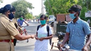 కరోనా లాక్‌డౌన్ : చెల్లెలి కోసం 85 కి.మీ సైకిల్ పై వెళ్లిన అన్న
