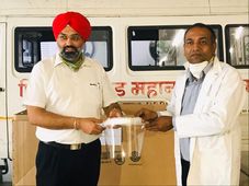పేస్ షీల్డ్స్ ఉత్పత్తి ప్రారంభించిన స్కోడా, ఎందుకో తెలుసా.. ?