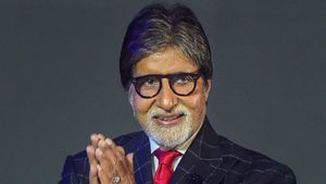 మీకు తెలుసా.. గూగుల్ మ్యాప్స్ నావిగేషన్ కోసం అమితాబ్ బచ్చన్ వాయిస్‌