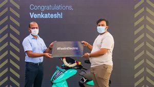 కోయంబత్తూర్‌లో ఏథర్ 450 ఎలక్ట్రిక్ స్కూటర్ డెలివరీలు ప్రారంభం