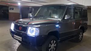 వావ్.. ఈ మోడిఫైడ్ టాటా సుమో, నిజంగా సూపర్ గురూ..!