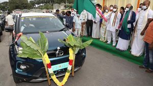 ఎలక్ట్రిక్ కార్ల వినియోగానికి శ్రీకారం చుట్టిన TTD: 35 Tata Nexon కార్ల కొనుగోలు