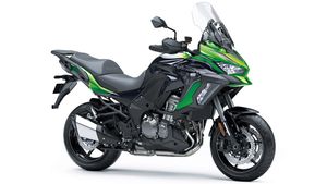 భారత్‍లో విడుదలైన 2022 Kawasaki Versys 1000: ధర & వివరాలు
