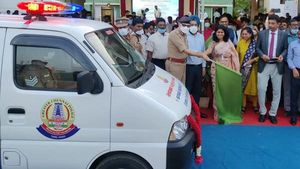 మరోసారి తమ సహృదయం చాటుకున్న స్టార్ హీరో.. కావల్‌ కరంగల్ కోసం మారుతి ఈకో గిఫ్ట్..