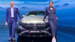 కరీనా కపూర్ మనసుపడిన ఆ కారు ధర ఎంతో తెలుసా.. అయితే ఇది చూడండి