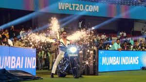 ఏం ఎంట్రీ గురూ.. 2024 WPLలో షాహిద్ కపూర్ - వైరల్ వీడియో