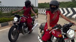 బైక్ రైడ్ చేస్తూ.. నెటిజన్ల మనసు దోచేస్తోంది - వీడియో చూస్తే మీకే తెలుస్తుంది