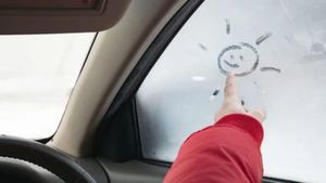 చలికాలంలో కారు ఏసీ ఆఫ్‌ చేస్తున్నారా? జరిగే నష్టాలు ఇవే!