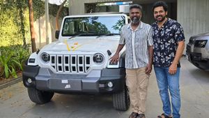 ఒక్క మాటతో మారిన కథ.. 96 దర్శకుడు ప్రేమ్ కుమార్‌కు థార్ బహుమతిగా ఇచ్చిన సూర్య, కార్తి