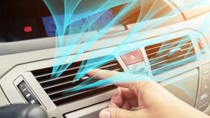 ఏసీ కారు ఉన్నోళ్ల తల మీద పెద్ద బాంబ్ వేయడానికి కేంద్రం రెడీ.. దీంతో చాలా డబ్బులు మిగులుతాయట