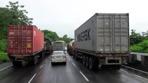 సిగ్నల్ లేకుండా హైవే మీద కారు ఆపితే డ్రైవర్ దే తప్పు.. రోడ్డు ప్రమాదాలపై సుప్రీంకోర్టు సంచలన తీర్పు