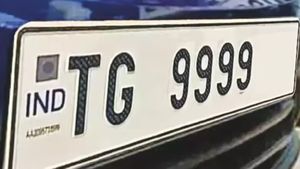 బండి కంటే నంబర్ ప్లేటే ఖరీదు.. దాంతో పది బండ్లు కొనొచ్చు..ఇది చదివితే షాక్ అవ్వాల్సిందే