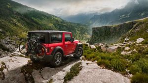 అందుబాటు ధరలో కొత్త థార్.. కొండలు, గుట్టల్లో కూడా పరిగెత్తే శక్తివంతమైన మోడల్