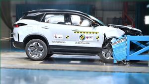 ఇండియాలో అత్యంత సురక్షితమైన కార్లు.. యాక్సిడెంట్ అవుతుందన్న భయం అవసరం లేదు!