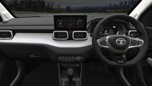 బైక్ కంటే ఎక్కువ మైలేజ్ ఇచ్చే ఎస్‌యూవీలు.. లీటరు పెట్రోల్ పోస్తే చాలు..ఊరంతా తిరగొచ్చు