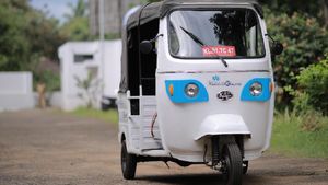 ఆటోడ్రైవర్లకు కేంద్రం భారీ షాక్.. ఎలక్ట్రిక్ ఆటో కొనాలంటే ఇక ఆస్తులు అమ్ముకోవాల్సిందేనా?