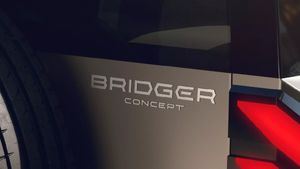 డస్టర్ తమ్ముడు డిఫెండర్ లుక్‌లో వస్తున్నాడు! బ్రిడ్జర్ టీజర్ సంచలనం.. 7 సీటర్ 10 లక్షల్లో వస్తుందా?