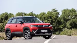 లుక్స్‎లో విక్టోరిస్ రేంజ్.. మైలేజ్‎లో సరికొత్త రికార్డు.. కార్ల ప్రపంచాన్ని షేక్ చేయబోతున్న కొత్త బ్రెజ్జా