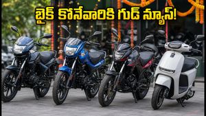 పండుగ సీజన్ జోరు: సెప్టెంబర్‌లో రికార్డు స్థాయిలో 17 లక్షల బైకుల అమ్మకాలు.. ఆఫర్లు ఇవే!