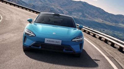 15 मिनट की चार्जिंग से मिलेगी 670Km रेंज, कल लॉन्च होंगी Xiaomi SU7, फुल चार्ज में देगी 902Km रेंज