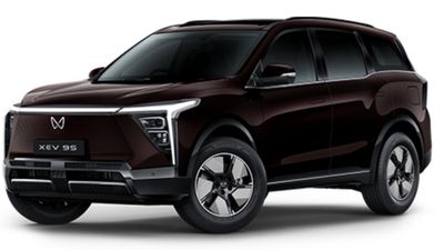 Best 7-Seater Electric MPV Cars In India: Family EVs With Long Range & Luxury