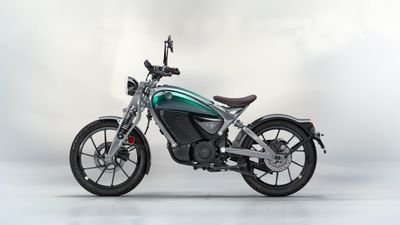 Royal Enfield Flying Flea C6 Launched At ₹2.79 Lakh - BaaS Price ₹1.99 Lakh, 156km IDC Range